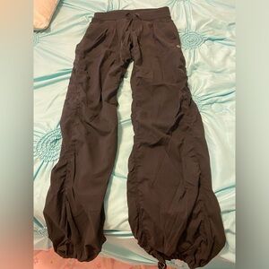Lululemon pant gently used size 2